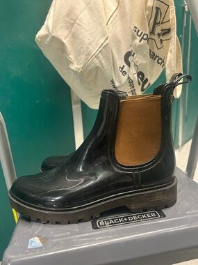 Black Patent Chelsea Rain Boots with Brown Elastic Panels